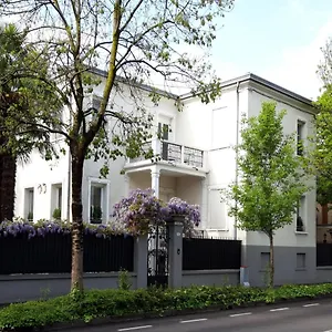https://villa-fiorentino.hotelinveneto.com